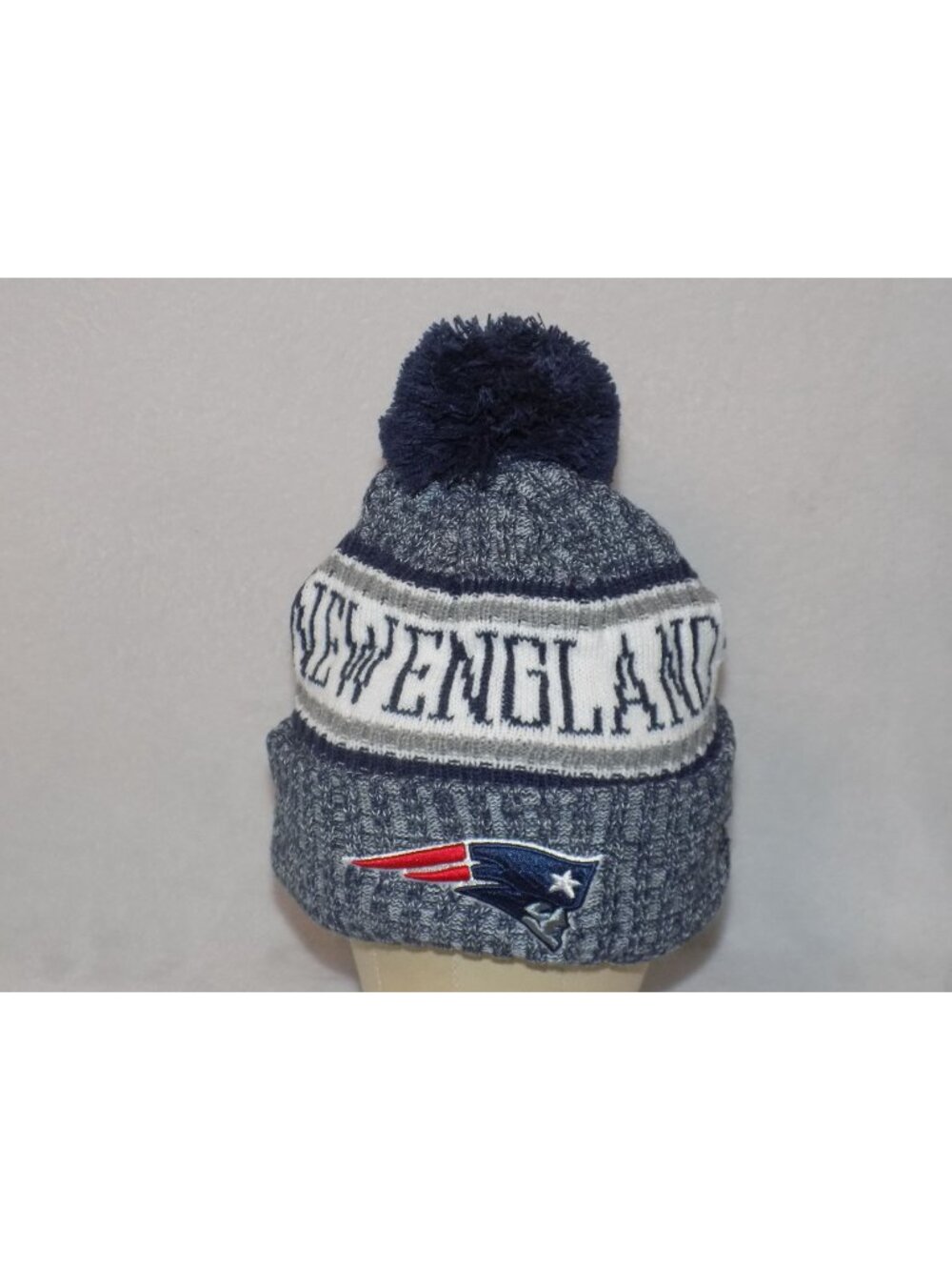 New England Patriots Beanie Pom Pom New Era Football NFL (Grey)